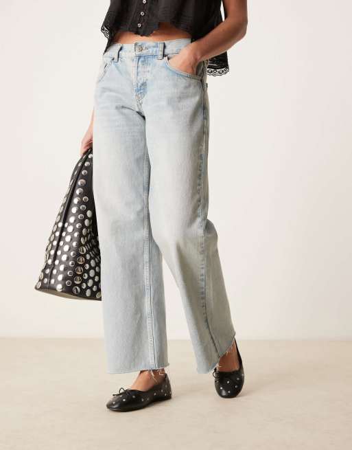 ASOS DESIGN Wide Fit Lynette high vamp studded ballets in black, 3 of 4