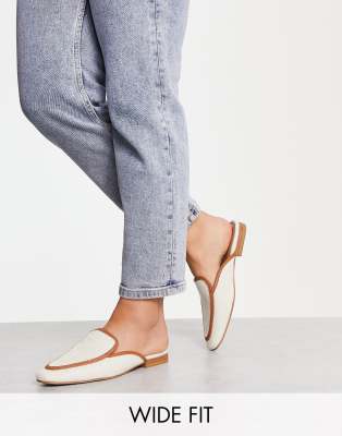 ASOS DESIGN Wide Fit - Main-Street - Flache Mules aus natürlichem Material, weite Passform-Neutral