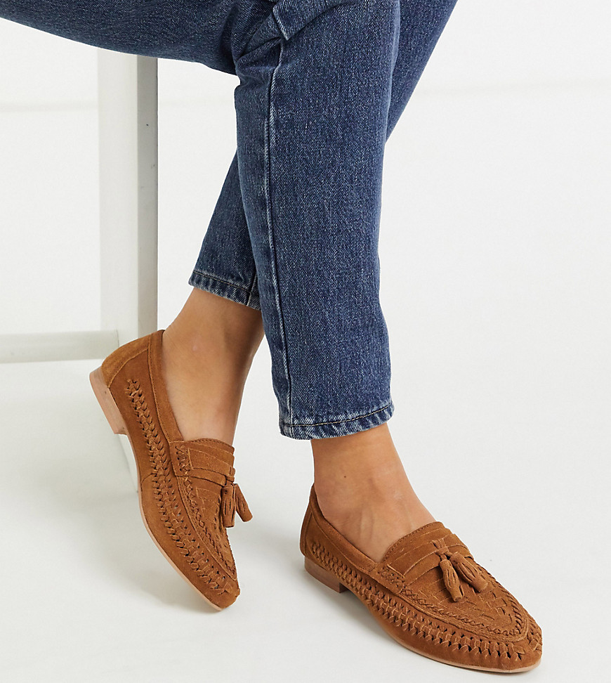 ASOS DESIGN Wide Fit Marble suede weave flat shoes in tan