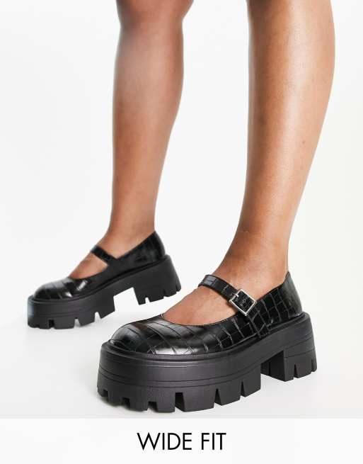 ASOS DESIGN Mermaid chunky fisherman shoes in black