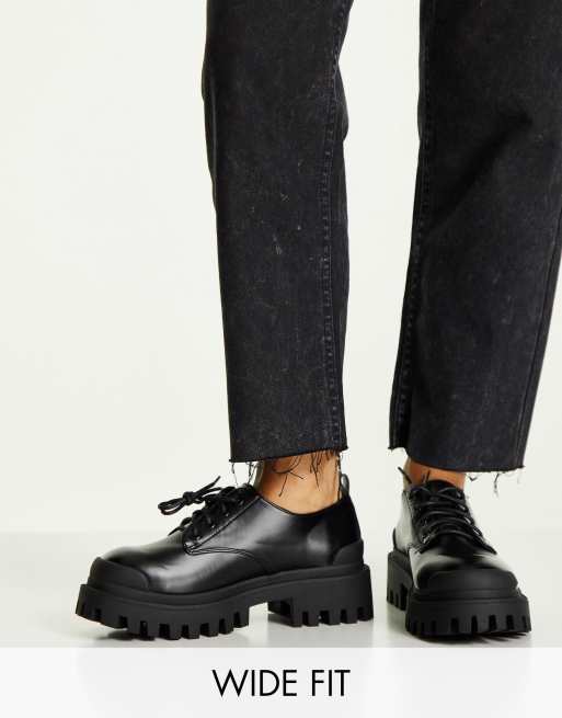 ASOS DESIGN Wide Fit – Mayan – Czarne, sznurowane płaskie buty na grubej podeszwie