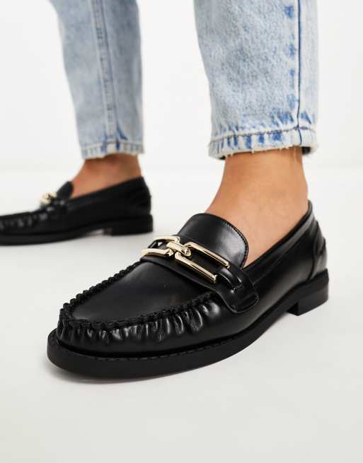 ASOS DESIGN Wide Fit Melodic slim loafers with chain in black, 3 of 4