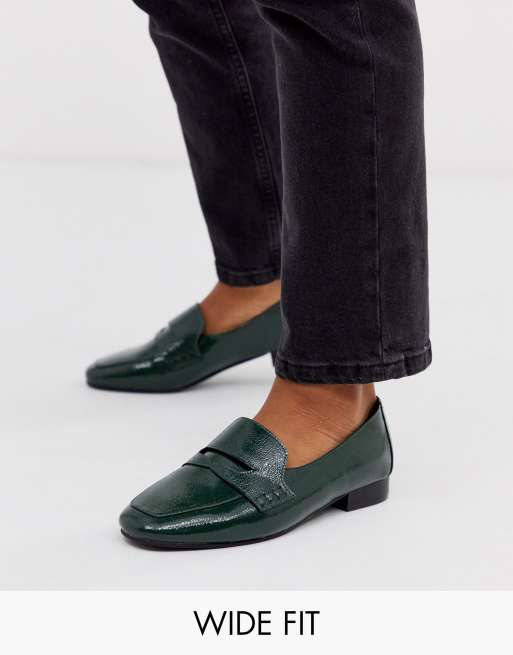 Green on sale loafer shoes