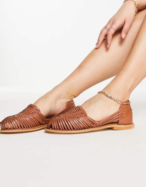 Tan leather outlet flat shoes