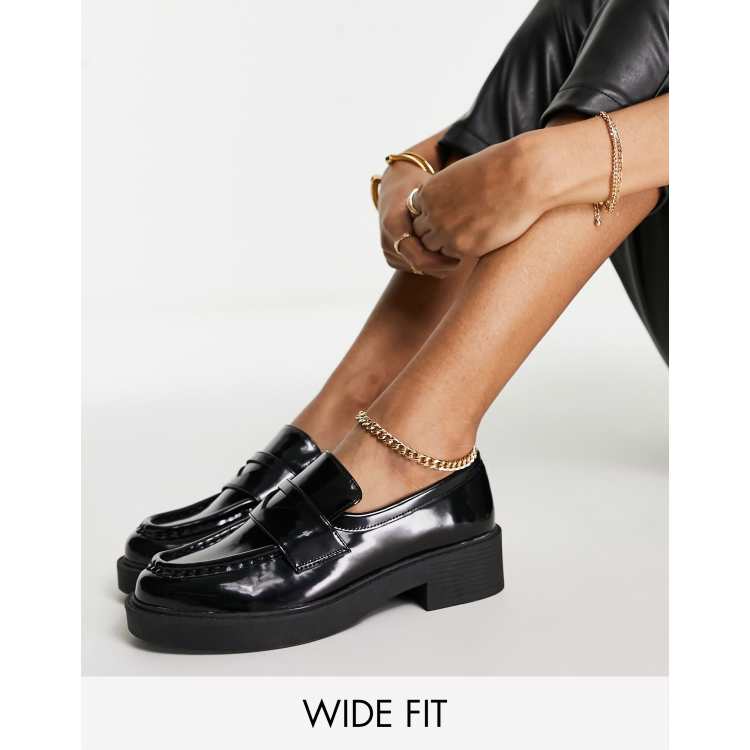 cyklus kløft Berygtet ASOS DESIGN Wide Fit Million chunky loafers in black | ASOS