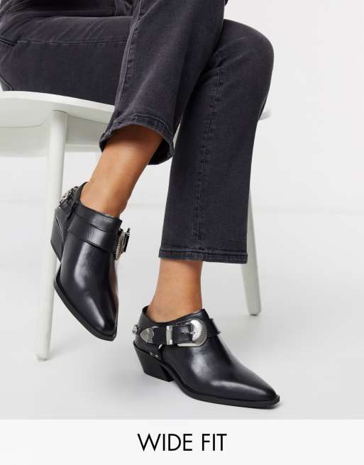 ASOS DESIGN Wide Fit Mirror leather western flat shoes in black | ASOS