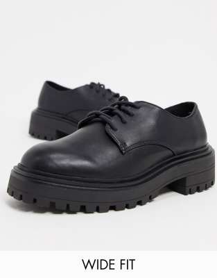 wide fitting school shoes