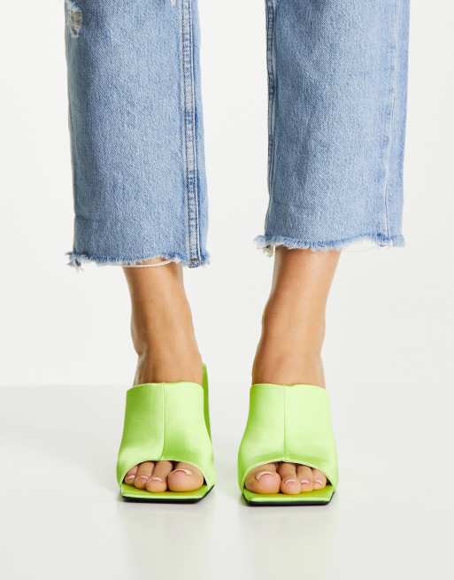 ASOS DESIGN Wide Fit Nyla heeled mules in lime, 4 of 4