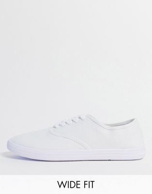 wide white canvas sneakers