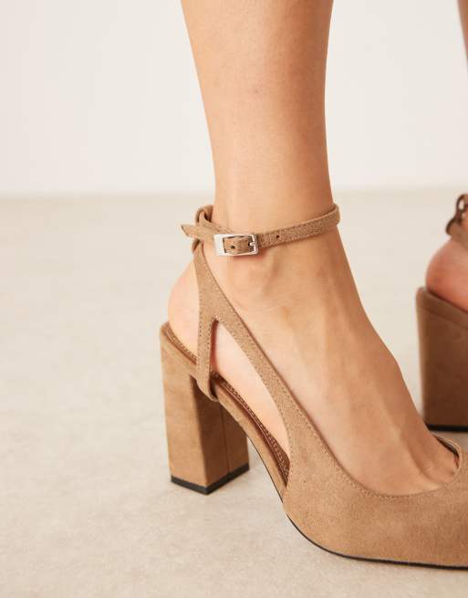 ASOS DESIGN Wide Fit Paisley high block heel shoes in camel suedette, 3 of 4