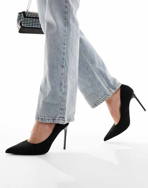 ASOS DESIGN Wide Fit Paphos Spitze Pumps in Schwarz mit weiter Passform und Absatz