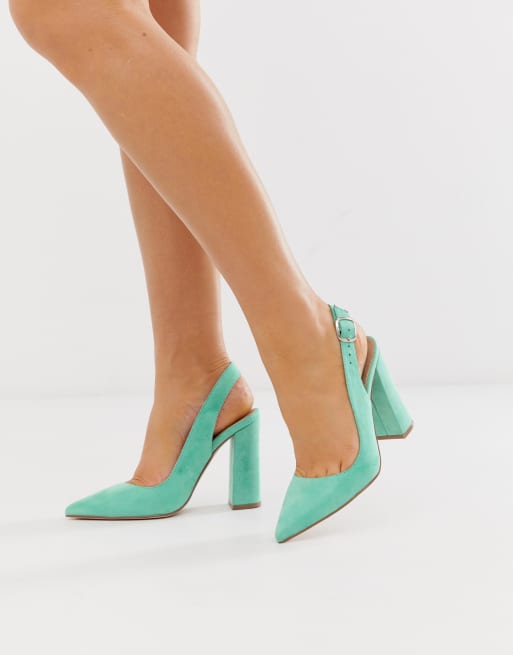 Aqua clearance high heels