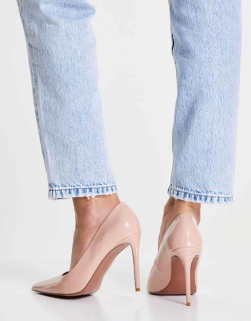 ASOS DESIGN - Wide Fit - Penza - Spidse højhælede pumps i beige, 2 af 4