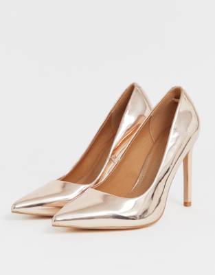 gold heel court shoes