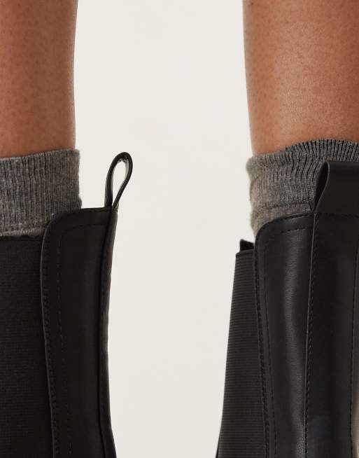 ASOS DESIGN Wide Fit – Rae – Svarta, grova chelseaboots med klackar och bred passform, 3 av 4