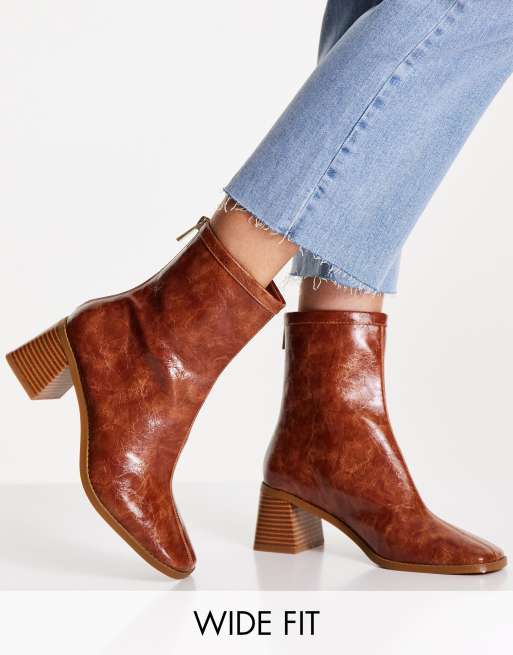 ASOS DESIGN Wide Fit Raider mid-heel ankle boots in tan