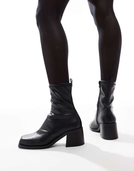 ASOS DESIGN Wide Fit - Ranger - Stivaletti con tacco medio neri eleganti a pianta larga, 2 di 4