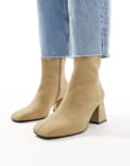 [ASOS DESIGN Wide Fit] ASOS DESIGN Wide Fit Record smart mid-boots in taupe grey 2 Taupe grey