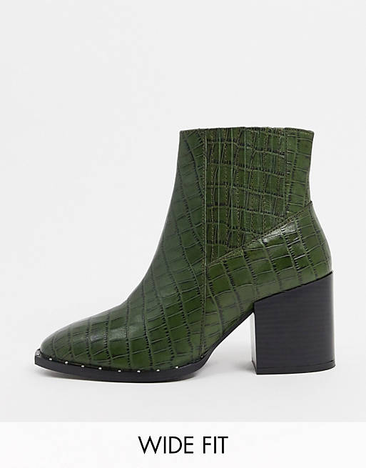 ASOS DESIGN Wide Fit Restless leather block heel boots in green croc