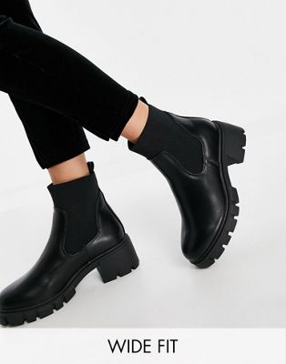 ASOS DESIGN Wide Fit Robbie chunky chelsea boots in black | ASOS