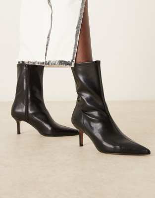 Asos Design Wide Fit Rosalind Kitten Heel Ankle Boots In Black