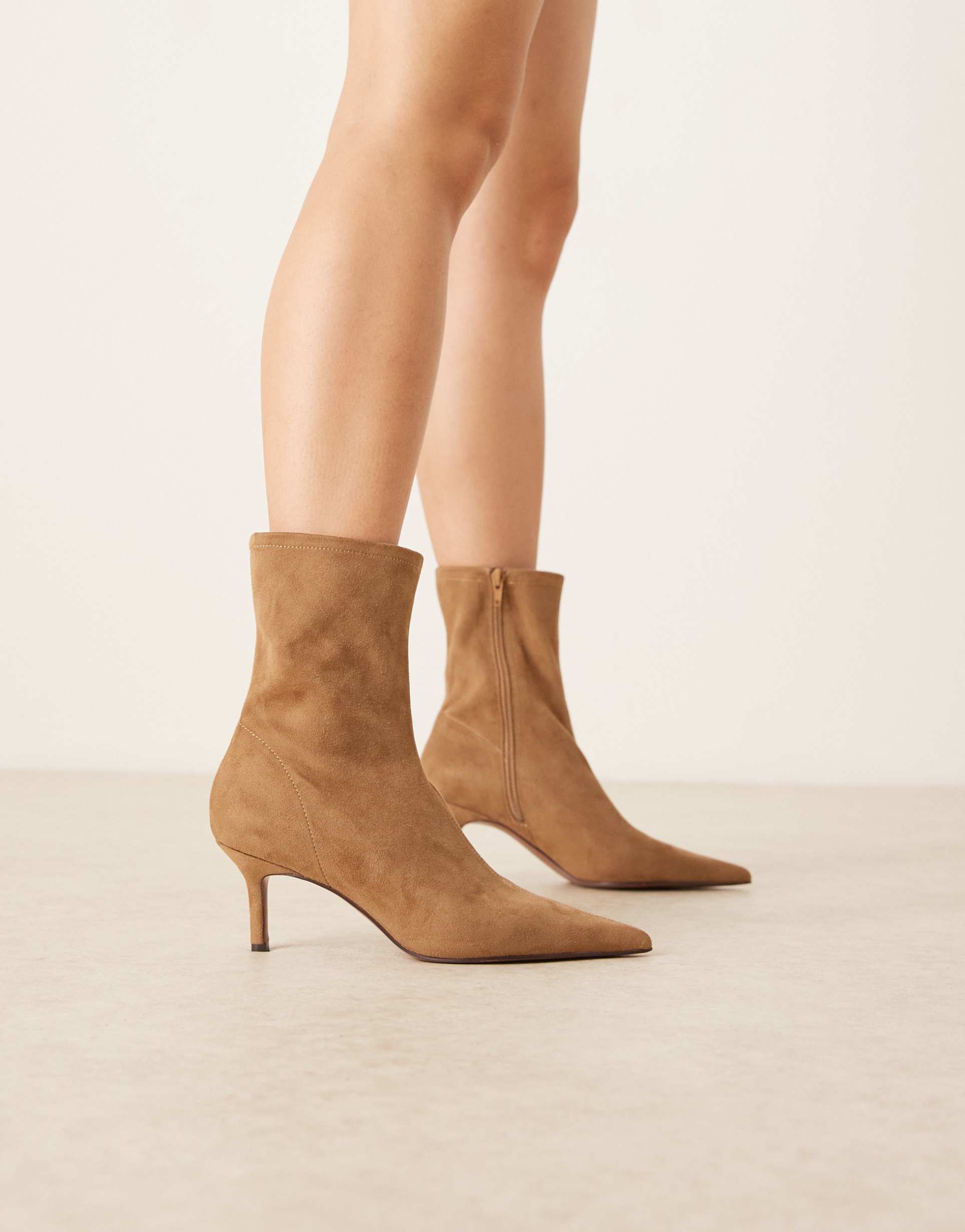 asos design wide fit rosalind kitten heel ankle boots in sand suedette