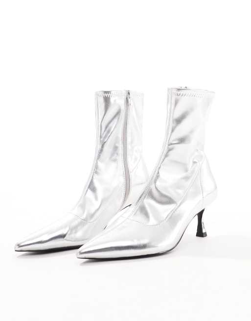 ASOS DESIGN Wide Fit - Ryder - Sock boots met brede pasvorm en kitten hak in zilver, 4 van 4