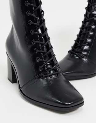 lace up square toe boots