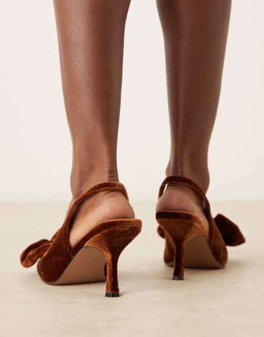 ASOS DESIGN Wide Fit Saffron bow detail mid heeled shoes in rust velvet