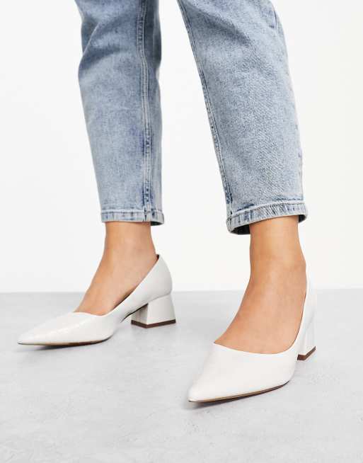 White pumps hotsell wide fit