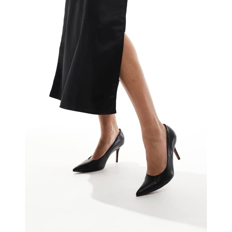 ASOS DESIGN Wide Fit Salary mid heeled court shoes in black ASOS