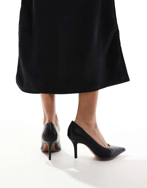 ASOS DESIGN - Wide Fit - Salary - Sorte pumps med mellemhøj hæl, 3 af 4