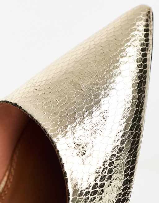 ASOS DESIGN Wide Fit Samber slingback stiletto heels in gold, 2 of 4
