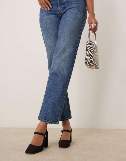 ASOS DESIGN Wide Fit Selene Mary jane mid block heeled shoes in black