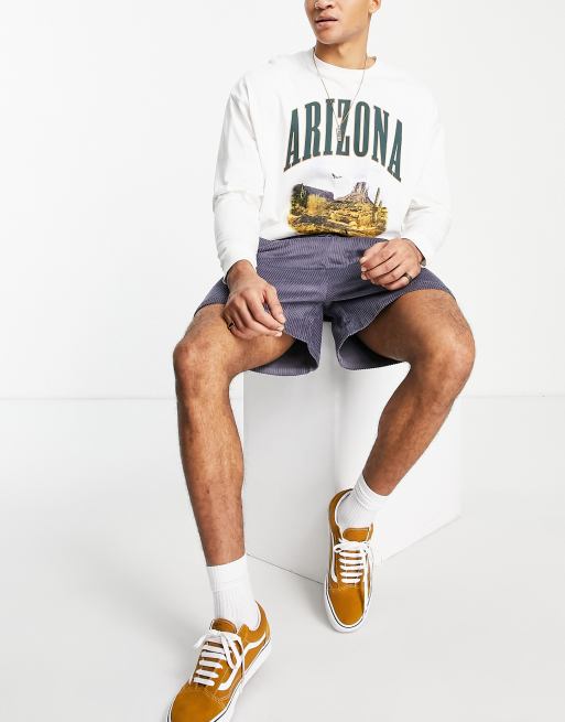 Wide best sale sweatshirt shorts