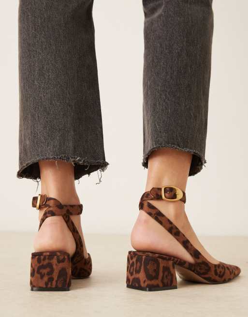 ASOS DESIGN Wide Fit - Sienna - Sko med mellemhøj blokhæl og leopardprint i imiteret ruskind, 3 af 4