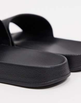 wide fit black sliders