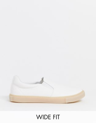 leather look plimsolls