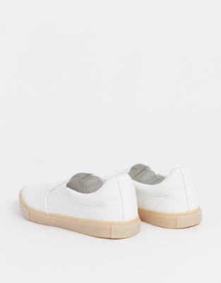 leather look plimsolls