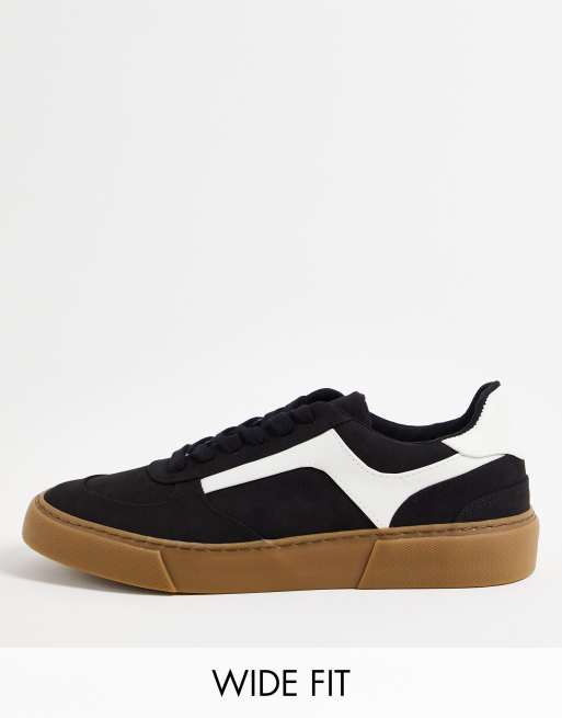 ASOS DESIGN Wide Fit – Sneaker mit Gummisohle und Seitendetail in weiter Passform