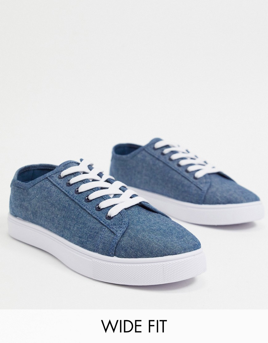 ASOS DESIGN Wide Fit sneakers in blue canvas-Navy