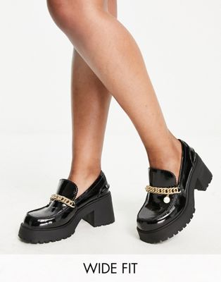 ASOS DESIGN Wide Fit Spicy chunky mid heeled loafers with chain in black