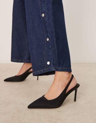 ASOS DESIGN Wide Fit - Spicy - Schuhe in Schwarz mit mittelhohem Stilettoabsatz und Fersenriemen, weite Passform