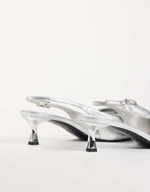 ASOS DESIGN Wide Fit Stardust bow detail slingback kitten heels in silver, 4 of 4
