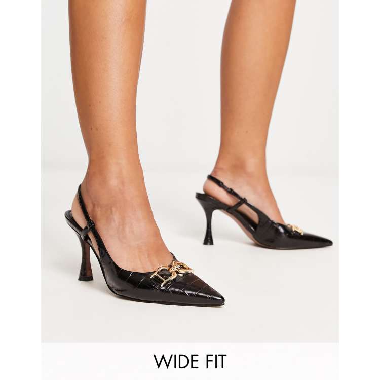 Wide fit best sale shoes meaning asos