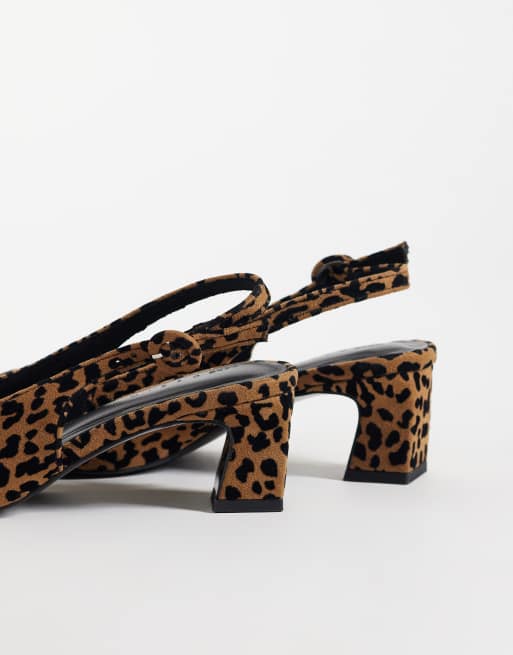 ASOS DESIGN Wide Fit Swift slingback block heeled shoes in leopard, 3 of 4