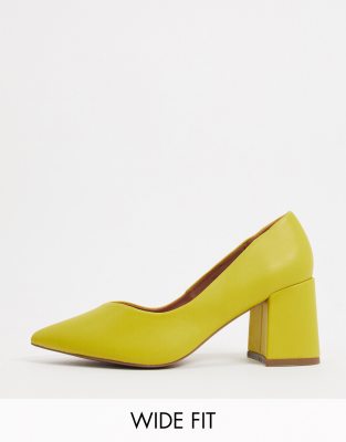 wide fit court shoes mid heel