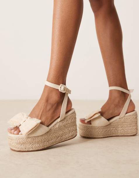 ASOS DESIGN Wide Fit - Tabitha - Zeppe a pianta larga in tessuto naturale con fiocco - view 1