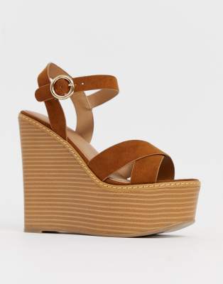 wide fit tan wedges