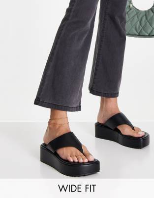 ASOS DESIGN WIDE FIT TAMARI LEATHER TOE THONG FLATFORM SANDALS IN BLACK